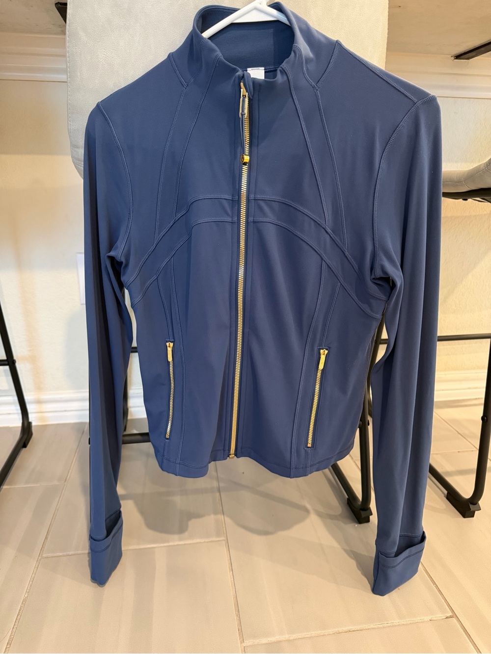 lululemon athletica blue twill define cropped Jacket Nulu 8